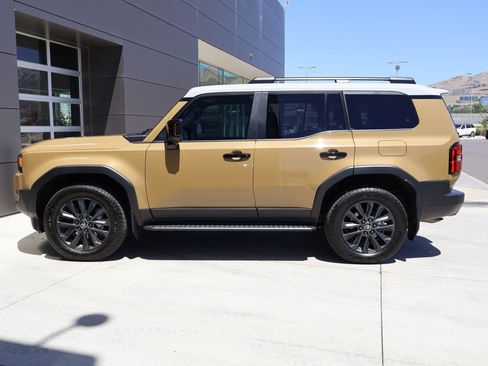 Used 2024 Toyota Land Cruiser w/ Premium Package AWD/4WD image 9