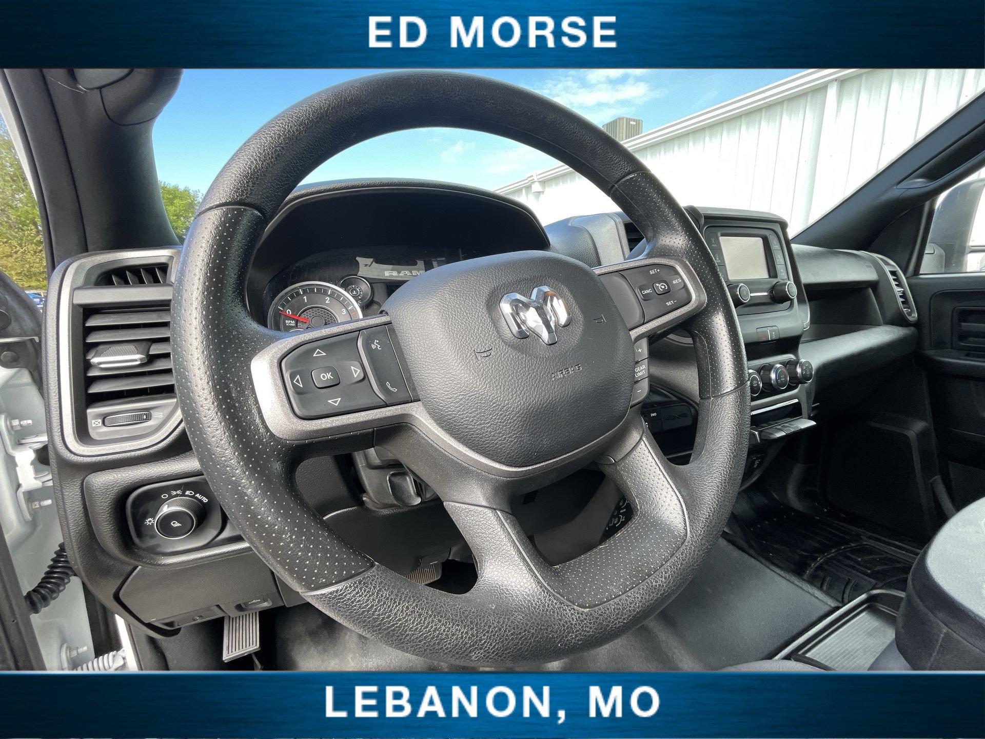 Used 2024 RAM 3500 Tradesman w/ Chrome Appearance Group AWD/4WD image 10
