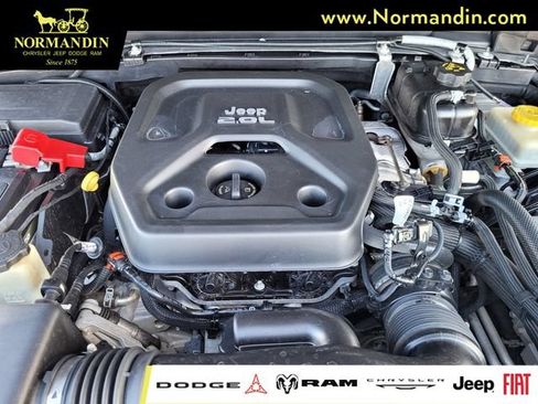 Used 2019 Jeep Wrangler Unlimited Rubicon AWD/4WD image 20