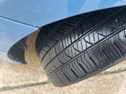 Used 2023 Toyota Camry XSE image 10