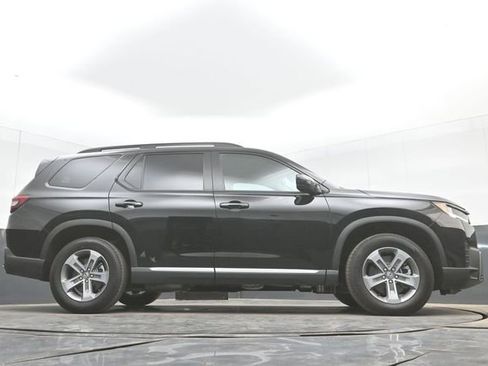 Certified 2026 Honda Pilot EX-L image 49