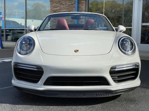 Used 2019 Porsche 911 Turbo S image 17