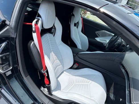 Used 2022 Chevrolet Corvette Stingray Preferred Cpe w/ Z51 Performance Package image 36