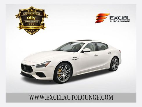Used 2022 Maserati Ghibli Modena image 1