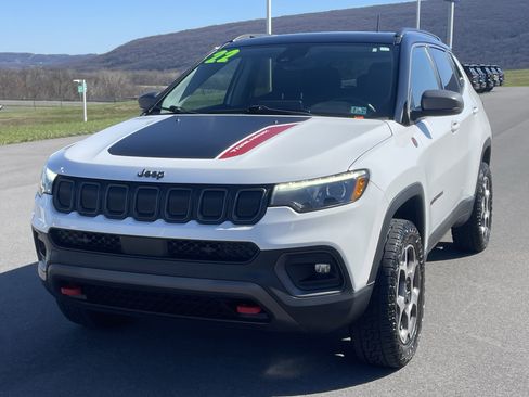 Used 2022 Jeep Compass Trailhawk w/ Trailhawk Elite Group AWD/4WD image 5