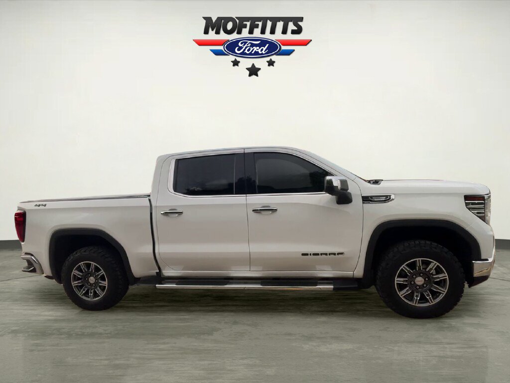 Used 2022 GMC Sierra 1500 SLT w/ SLT Premium Plus Package AWD/4WD image 6