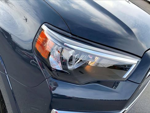 Used 2024 Toyota 4Runner Limited image 27