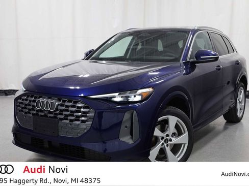 New 2025 Audi Q5 Premium Plus image 1