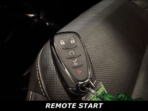 Used 2021 Chevrolet Traverse Premier w/ Redline Edition image 11