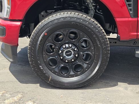 New 2025 Ford F250 Lariat w/ Lariat Ultimate Package image 7