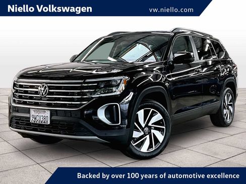 Certified 2026 Volkswagen Atlas SE w/ Panoramic Sunroof Package AWD/4WD image 1
