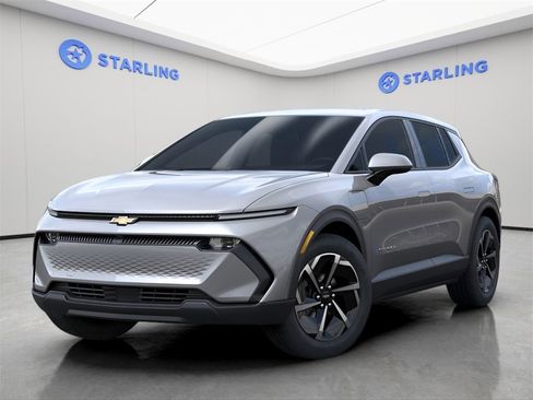 New 2026 Chevrolet Equinox EV LT image 6