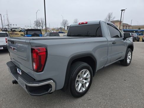 Used 2024 GMC Sierra 1500 Pro w/ Pro Value Package image 5