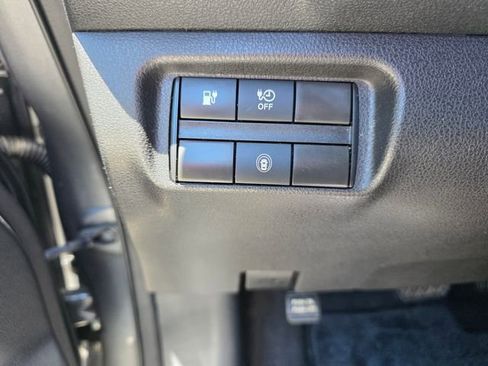 Used 2024 Nissan Leaf S FWD image 24