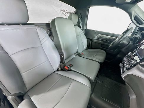 New 2026 RAM 3500 Tradesman w/ Chrome Appearance Group image 10