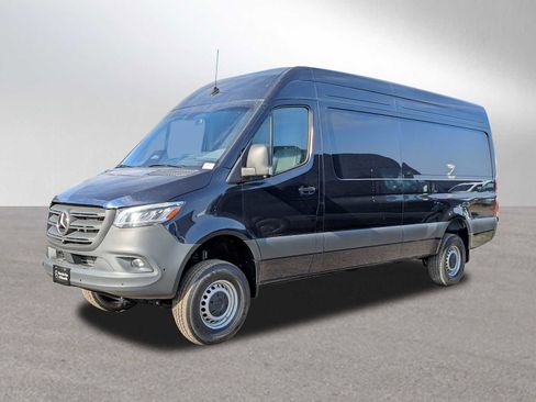 New 2025 Mercedes-Benz Sprinter 2500 image 7