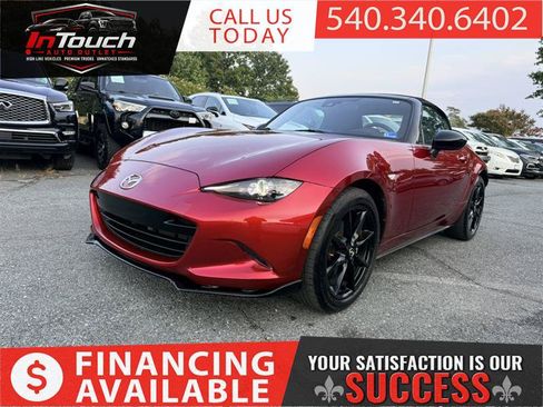 Used 2021 MAZDA MX-5 Miata Club RWD image 1