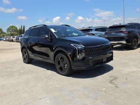 New 2026 Kia Sportage X-Line AWD/4WD image 2
