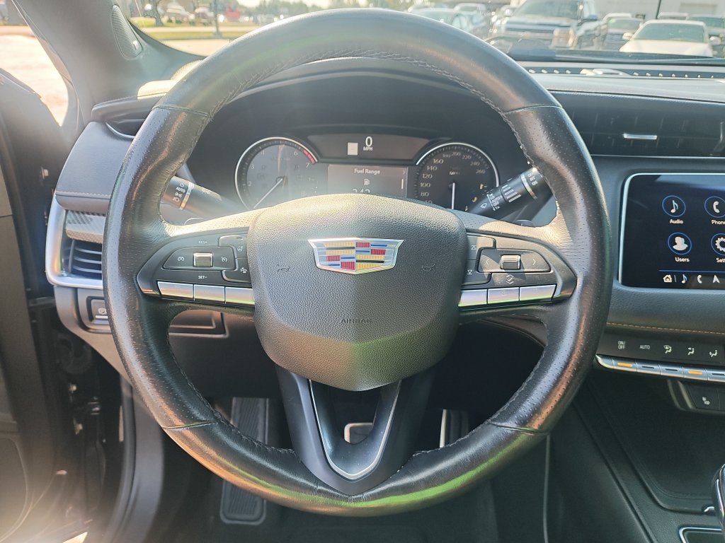 Used 2023 Cadillac XT4 Sport w/ LPO, Onyx Lite Package AWD/4WD image 19