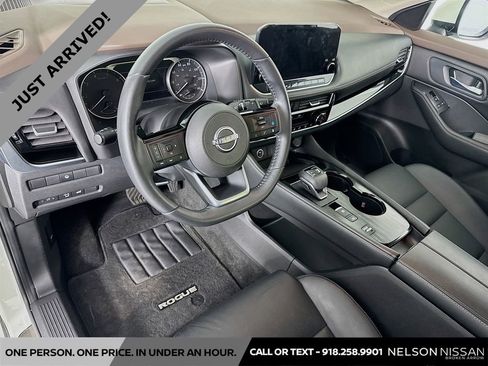 Certified 2023 Nissan Rogue SL w/ SL Premium Package FWD image 9
