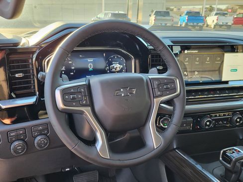 New 2026 Chevrolet Silverado 1500 LT Trail Boss w/ Convenience Package II image 15