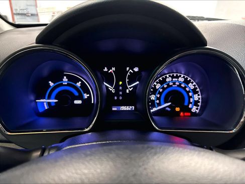 Used 2013 Toyota Highlander Limited AWD/4WD image 21