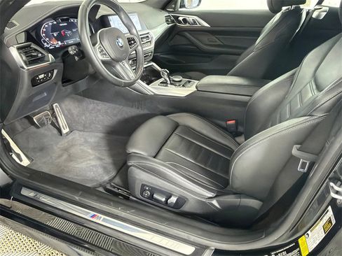 Used 2021 BMW M440i Convertible w/ Premium Package image 10