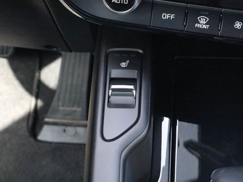 Used 2025 Kia Telluride S AWD/4WD image 24