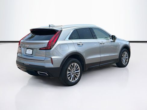 Certified 2025 Cadillac XT4 Premium Luxury FWD image 5