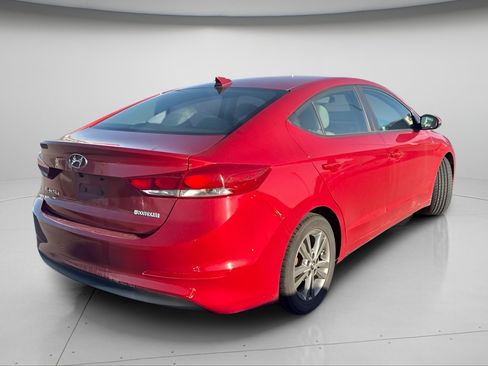 Used 2017 Hyundai Elantra SE FWD image 6