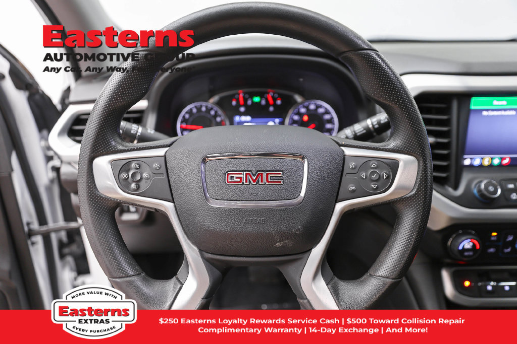 Used 2023 GMC Acadia SLE FWD image 11