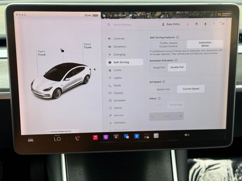 Used 2019 Tesla Model 3 Standard Range Plus RWD image 25
