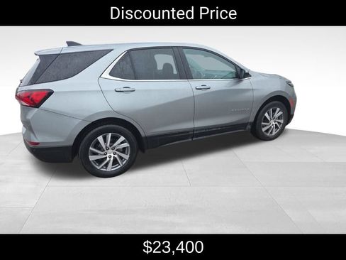 Used 2023 Chevrolet Equinox LT AWD/4WD image 3