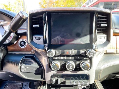 Used 2019 RAM 3500 Limited image 6