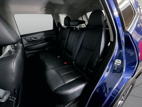 Used 2018 Nissan Rogue SL AWD/4WD image 20