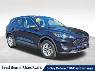 Certified 2022 Ford Escape SE w/ Convenience Package image 1