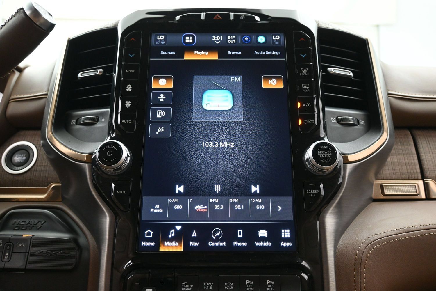 Used 2022 RAM 3500 Limited AWD/4WD image 35