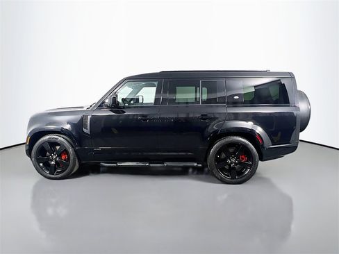 Used 2024 Land Rover Defender 130 X image 8