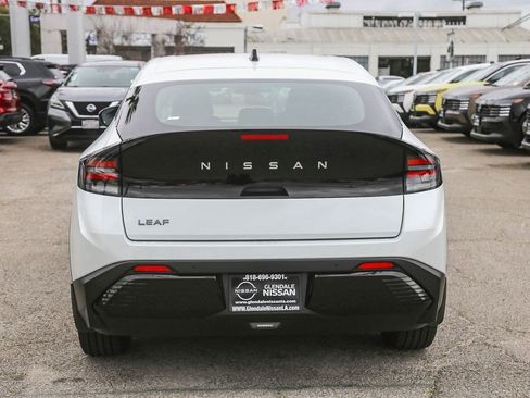 New 2026 Nissan Leaf SV+ w/ Illuminated Package image 7