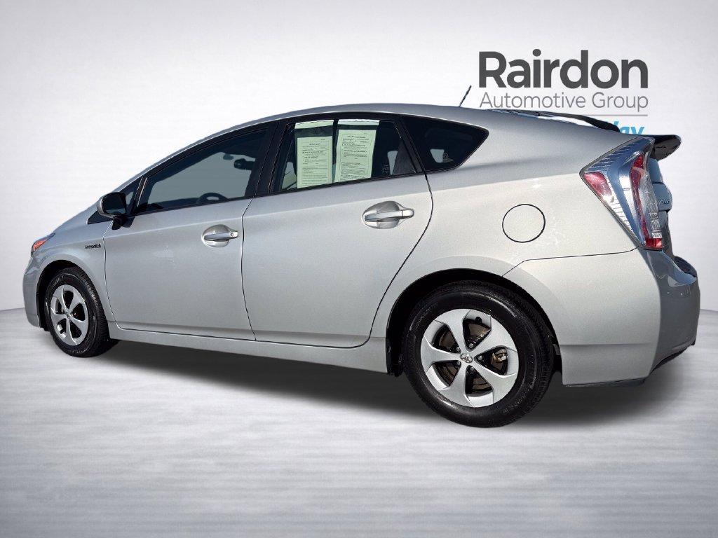 Used 2015 Toyota Prius Two FWD image 5
