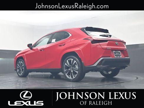 New 2025 Lexus UX 300h FWD image 18