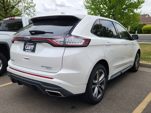 Used 2015 Ford Edge Sport w/ Equipment Group 401A FWD image 4