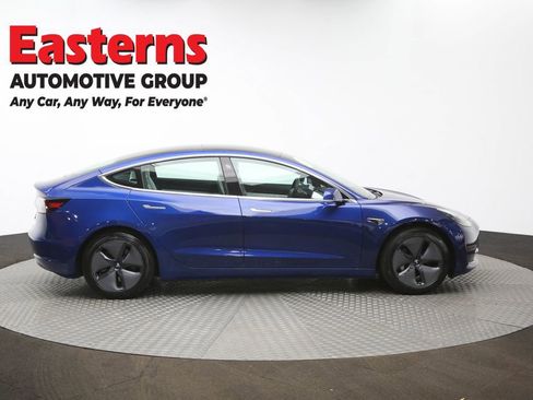 Used 2020 Tesla Model 3 Standard Range Plus image 42