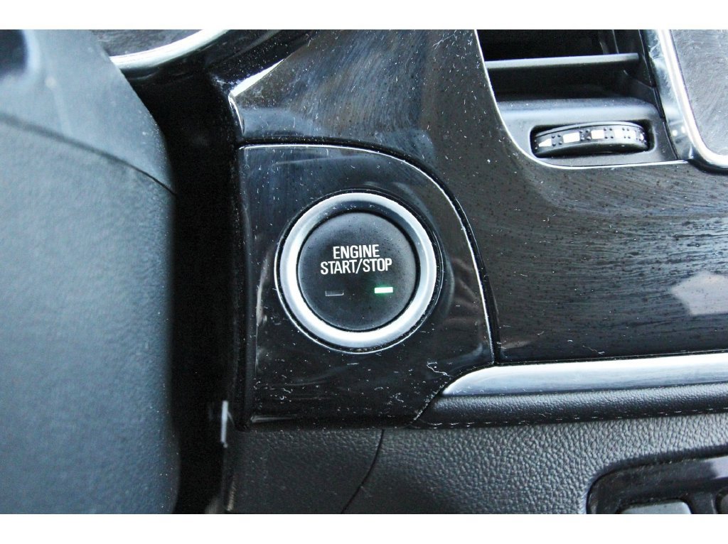 Used 2021 Buick Encore Preferred FWD image 24