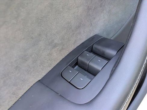 Used 2023 Tesla Model Y Long Range image 12