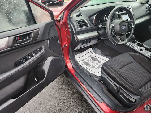 Used 2018 Subaru Outback 2.5i image 17