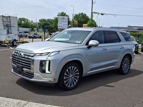 Certified 2024 Hyundai Palisade Calligraphy AWD/4WD image 3