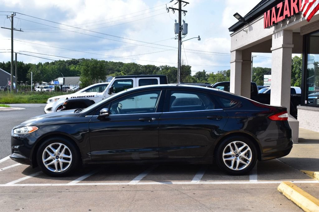 Used 2013 Ford Fusion SE FWD image 4