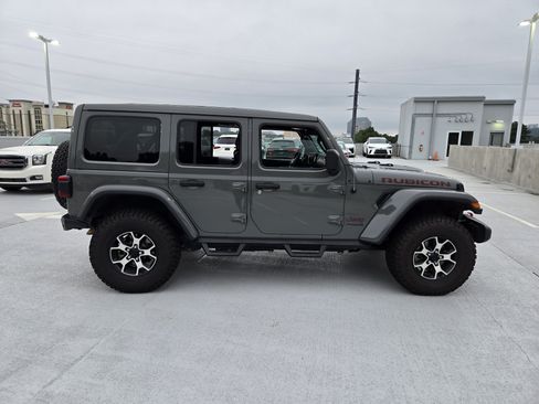 Used 2021 Jeep Wrangler Unlimited Rubicon AWD/4WD image 6