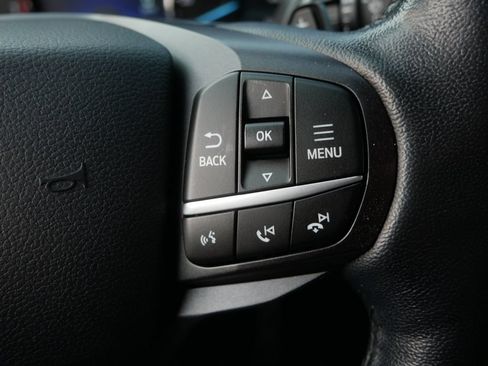 Used 2020 Ford Explorer XLT AWD/4WD image 19